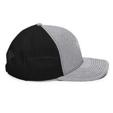 Load image into Gallery viewer, Milioni Trucker Cap

